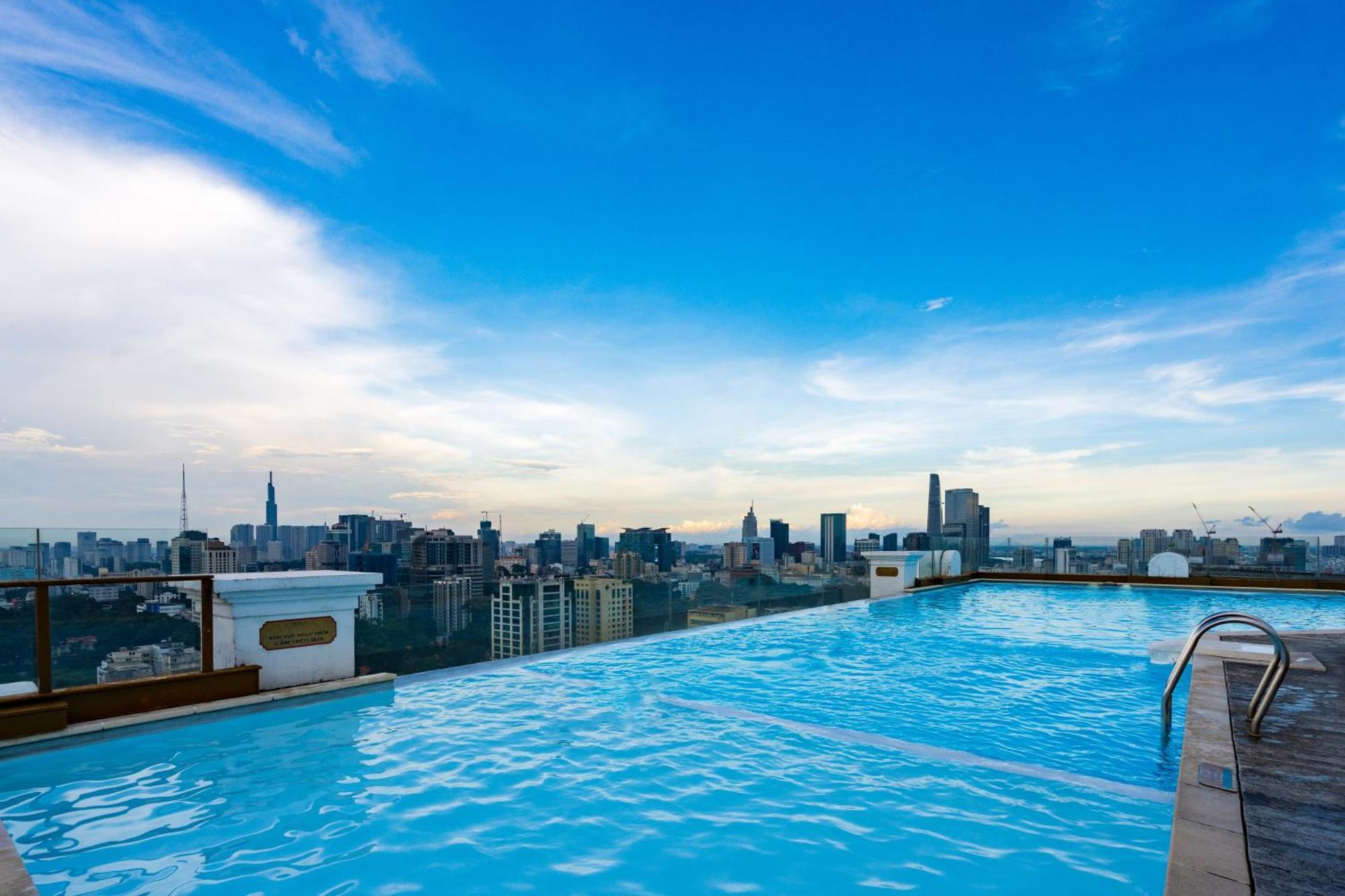 2Br 3Br Luxury Apartment Sky Pool Bandar Ho Chi Minh Luaran gambar