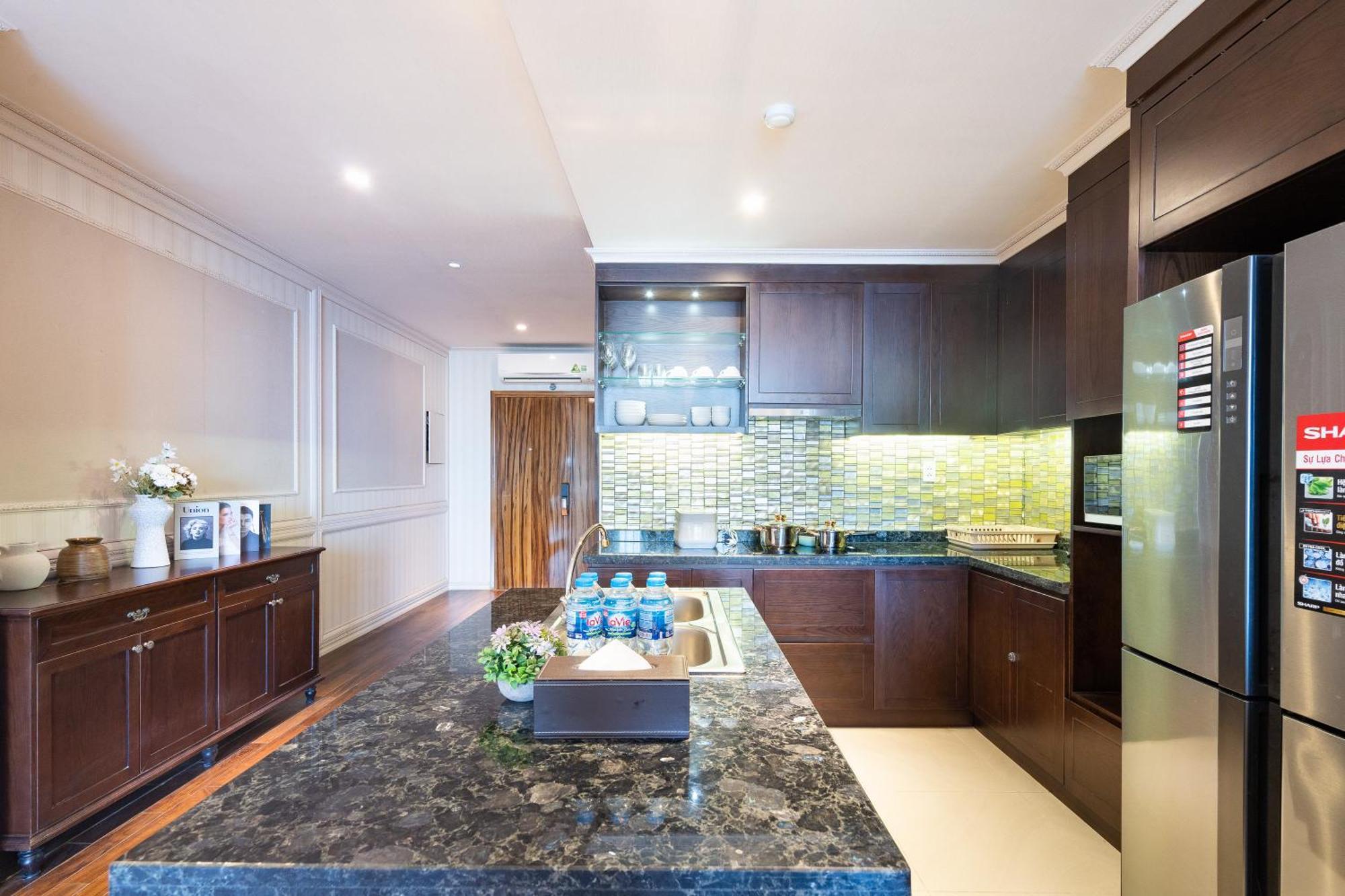 2Br 3Br Luxury Apartment Sky Pool Bandar Ho Chi Minh Luaran gambar